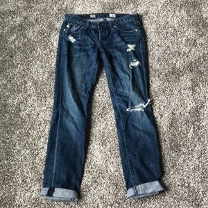 stilt ripped jeans